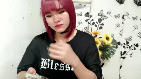 Snapshot of queen_elicktra chatting on January 2025 04:45:01 PM JOY online show from January 2025 04:45:01 PM