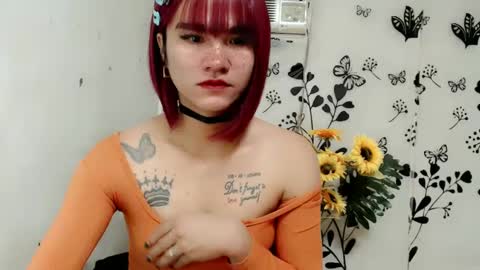 Snapshot of queen_elicktra chatting on January 2025 12:18:01 PM JOY online show from January 2025 12:18:01 PM