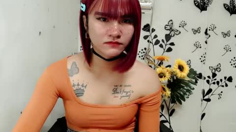 Snapshot of queen_elicktra chatting on January 2025 03:22:02 PM JOY online show from January 2025 03:22:02 PM