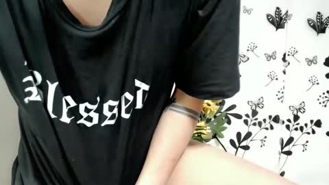 Snapshot of queen_elicktra chatting on February 2025 12:28:01 PM JOY online show from February 2025 12:28:01 PM