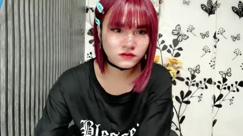 Snapshot of queen_elicktra chatting on February 2025 04:42:02 AM JOY online show from February 2025 04:42:02 AM