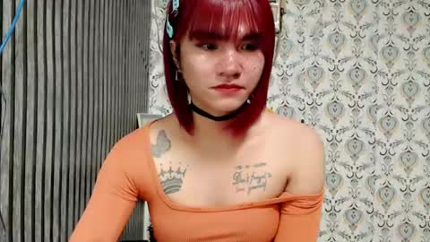 Snapshot of queen_elicktra chatting on February 2025 03:43:02 PM JOY online show from February 2025 03:43:02 PM