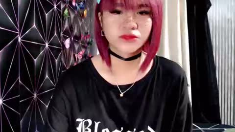 Snapshot of queen_elicktra chatting on November 2025 08:13:01 AM JOY online show from November 2025 08:13:01 AM