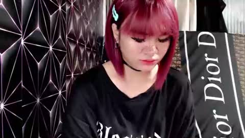 Snapshot of queen_elicktra chatting on November 2025 12:32:01 AM JOY online show from November 2025 12:32:01 AM