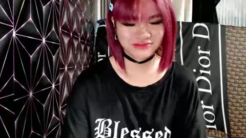 Snapshot of queen_elicktra chatting on November 2025 01:51:02 AM JOY online show from November 2025 01:51:02 AM