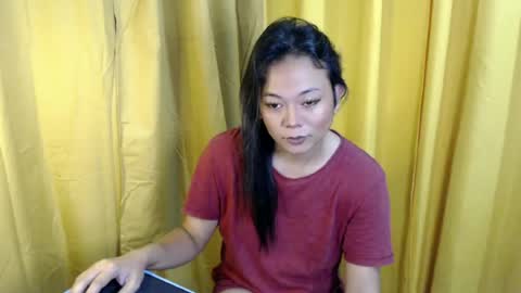 Snapshot of queen_ennah chatting on June 2026 07:16:01 PM queen_ennah online show from June 2026 07:16:01 PM