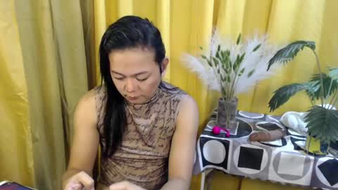 Snapshot of queen_ennah chatting on July 2026 08:46:02 PM queen_ennah online show from July 2026 08:46:02 PM