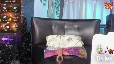 Snapshot of queen_kamil chatting on November 2025 02:13:01 AM queen_kamil online show from November 2025 02:13:01 AM