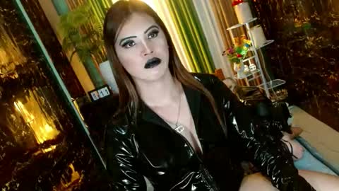 Snapshot of queen_kendalx19 chatting on June 2026 02:59:02 PM Kendal online here from 6am-3pm philippine time online show from June 2026 02:59:02 PM