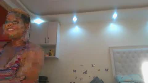 Snapshot of queen_kikih chatting on April 2026 07:07:02 PM Queen kikih online show from April 2026 07:07:02 PM