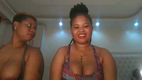 Snapshot of queen_kikih chatting on May 2026 07:10:02 PM Queen kikih online show from May 2026 07:10:02 PM