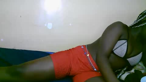 queen_latasha online show from November 2025 11:03:01 AM