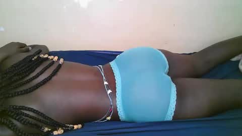 queen_latasha online show from December 2025 04:09:01 AM