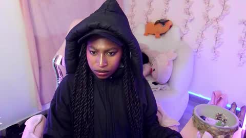   online show from December 2025 11:22:02 PM