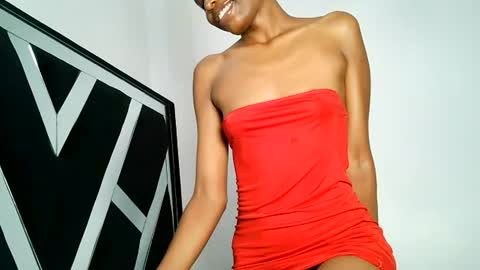 Snapshot of queen_sashavixen chatting on June 2026 05:10:02 AM queen_sashavixen online show from June 2026 05:10:02 AM