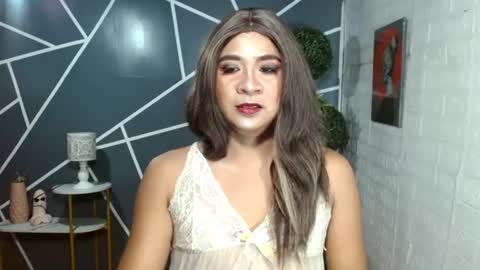 queen_tracy online show from June 2026 11:09:02 AM