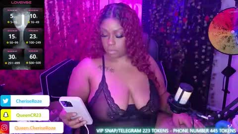 Snapshot of queencroze chatting on November 2025 09:58:02 PM Queen Cherise Roze online show from November 2025 09:58:02 PM