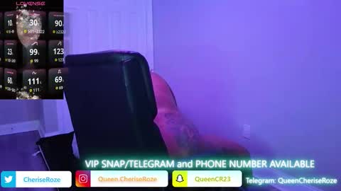 Snapshot of queencroze chatting on December 2025 08:37:02 PM Queen Cherise Roze online show from December 2025 08:37:02 PM