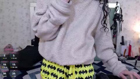 QUEENJEENN online show from February 2026 10:14:01 AM