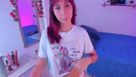 Snapshot of queenlatina10 chatting on December 2025 12:42:02 PM Andrea online show from December 2025 12:42:02 PM