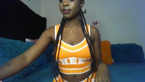 queenmavela_ online show from February 2026 07:50:02 PM
