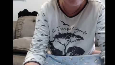 Snapshot of queenmymind chatting on October 2025 12:38:02 PM queenmymind online show from October 2025 12:38:02 PM