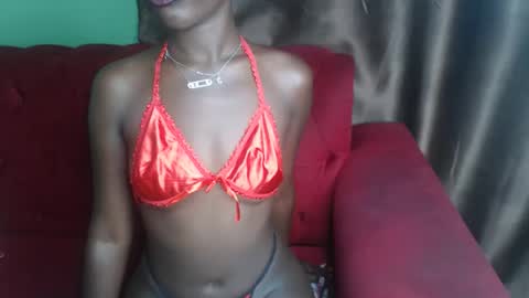 Snapshot of queennafisha chatting on October 2025 06:50:02 PM Nafie online show from October 2025 06:50:02 PM