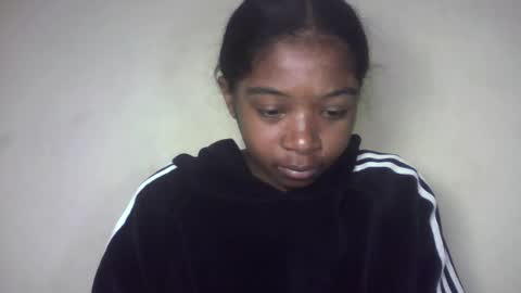 queennaya online show from July 2026 09:35:02 PM