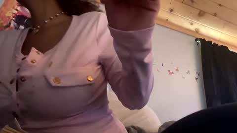 queennefertiti666 online show from February 2026 03:41:02 PM