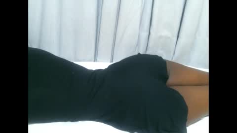 Snapshot of queenninaa chatting on February 2026 04:14:01 PM queenninaa online show from February 2026 04:14:01 PM