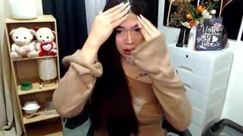 Snapshot of queenofcum169xx chatting on April 2026 07:15:02 PM Mikka online show from April 2026 07:15:02 PM