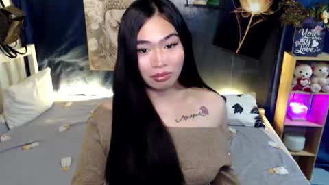Snapshot of queenofcum169xx chatting on April 2026 04:48:01 PM Mikka online show from April 2026 04:48:01 PM