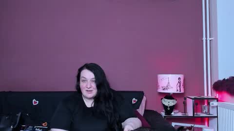 Snapshot of queenofhaze chatting on November 2025 04:31:02 PM you may simply address Me with Your Grace online show from November 2025 04:31:02 PM