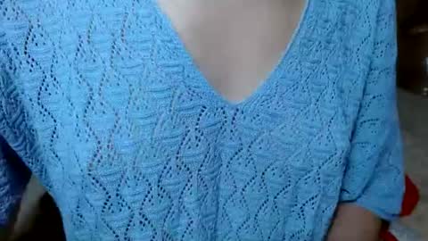 Snapshot of queenoftenderness chatting on July 2026 08:11:01 PM queenoftenderness online show from July 2026 08:11:01 PM