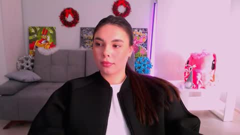 Patricia online show from December 2025 10:42:01 AM