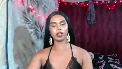 queenpinayebony_xx online show from May 2026 11:05:02 AM