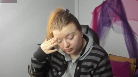 Snapshot of queensami7 chatting on November 2025 12:27:02 PM Samantha online show from November 2025 12:27:02 PM