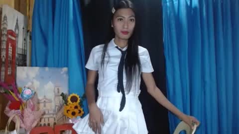 queensteffi online show from December 2024 12:44:02 PM