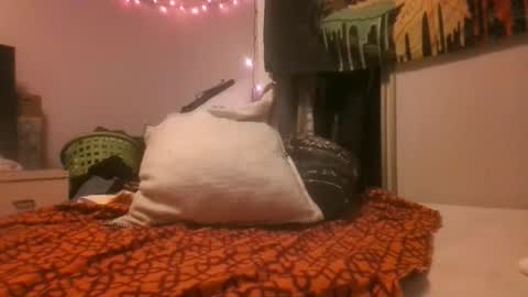 queenstonermami online show from June 2026 03:01:02 PM
