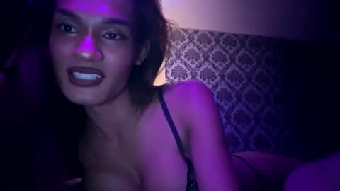 Snapshot of queenvalentinats chatting on July 2026 07:43:01 PM ValentinaMoone online show from July 2026 07:43:01 PM