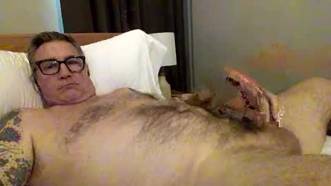 quietmature online show from April 2026 12:43:02 AM