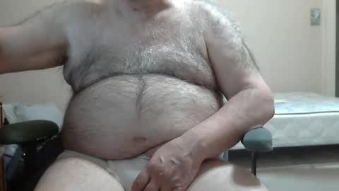 quietnshy2 online show from April 2026 02:06:01 AM