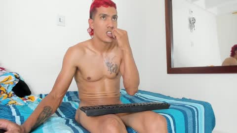Snapshot of quinnandpuma chatting on January 2025 11:04:02 PM QuinnAndPuma online show from January 2025 11:04:02 PM