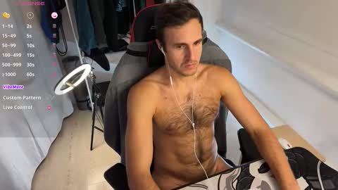 Nikita online show from October 2025 09:28:02 PM