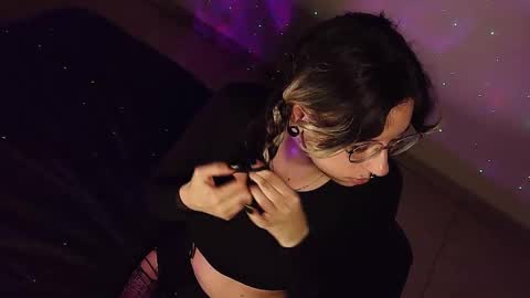 Rabbit Snake online show from October 2025 02:34:01 AM