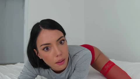 Rachel Rivers online show from October 2025 09:00:02 PM