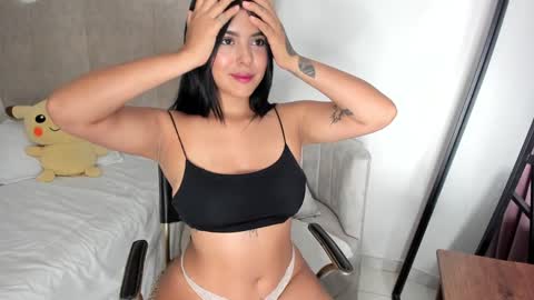 natalia  -  online show from December 2024 02:31:01 AM