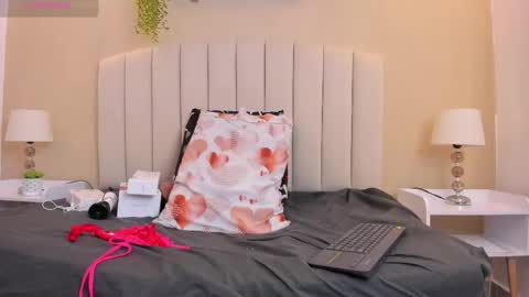 Snapshot of rachel_donnelly chatting on January 2026 04:27:01 AM Rachel Donnelly online show from January 2026 04:27:01 AM