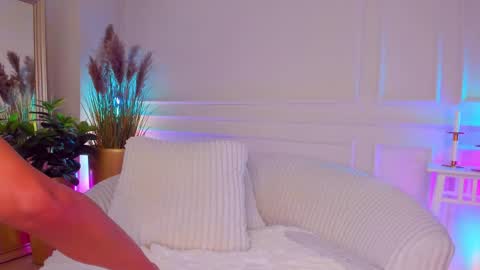 rachel_quinn_ online show from February 2026 06:26:01 AM