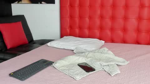  DALIANA  online show from April 2026 12:10:01 PM